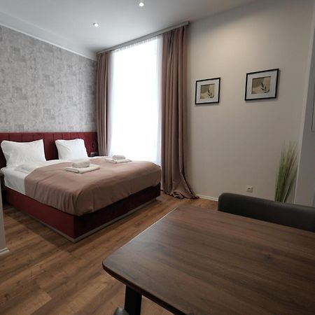 Viva La Vienna Apartments Экстерьер фото